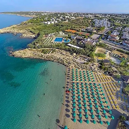 Couette-café Canneto Beach 4*
