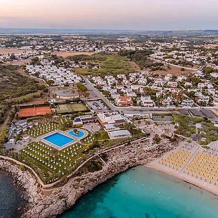Canneto Beach Couette-café Leporano
